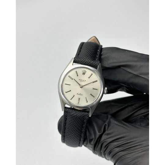 26mm • 1973 Rolex Cellini White Gold Manual Winding